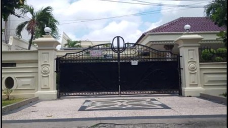 RUMAH MEWAH + PRIVATE POOL DI RAYA JEMUR HANDAYANI SURABAYA SELATAN