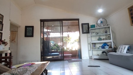 Rumah Luas Siap Huni dengan Hunian Nyaman dan Asri di Ciputat