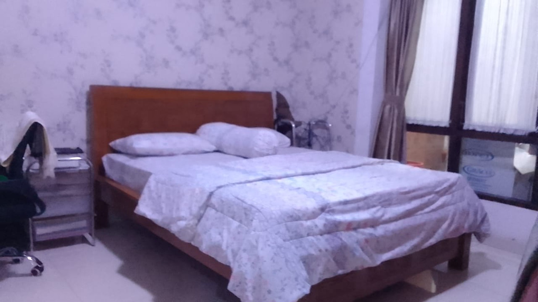Rumah 2 Lantai, Cantik Terawat Di Tebet Timur, dan Hanya Satu Menit Ke Jl. MT Haryono