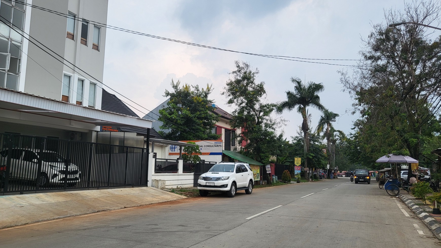 Rumah Kost dan Klinik Kesehatan di Nusa Loka BSD Dekat Tol
