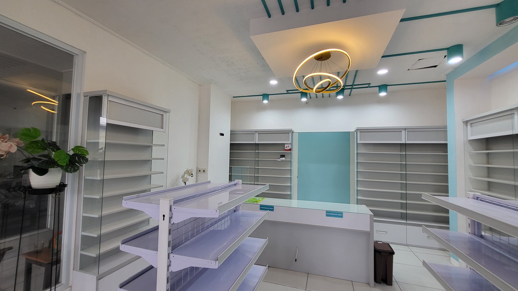 Rumah Kost dan Klinik Kesehatan di Nusa Loka BSD Dekat Tol