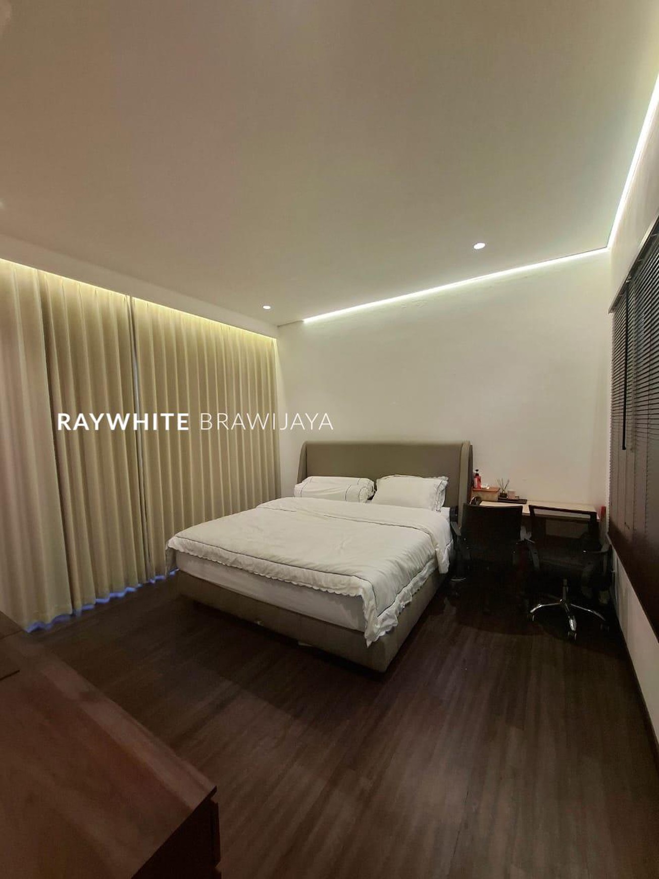 Rumah Mewah Siap Huni Area Kebayoran Baru