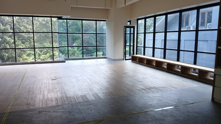Disewa office space cocok untuk kantor, studio,maupun untuk komersial