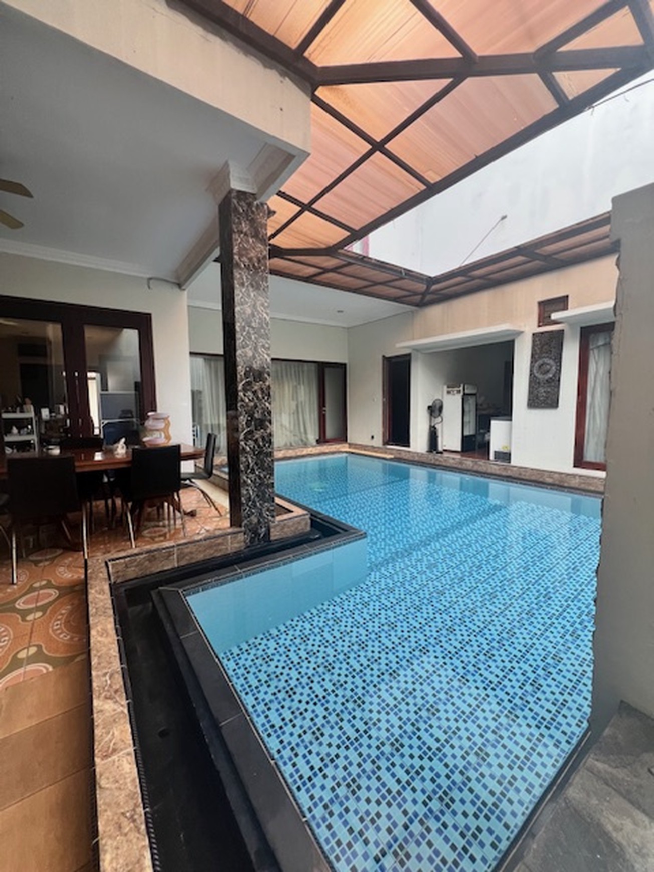 Dijual Rumah Siap Huni LT 308 di Kebayoran Baru 