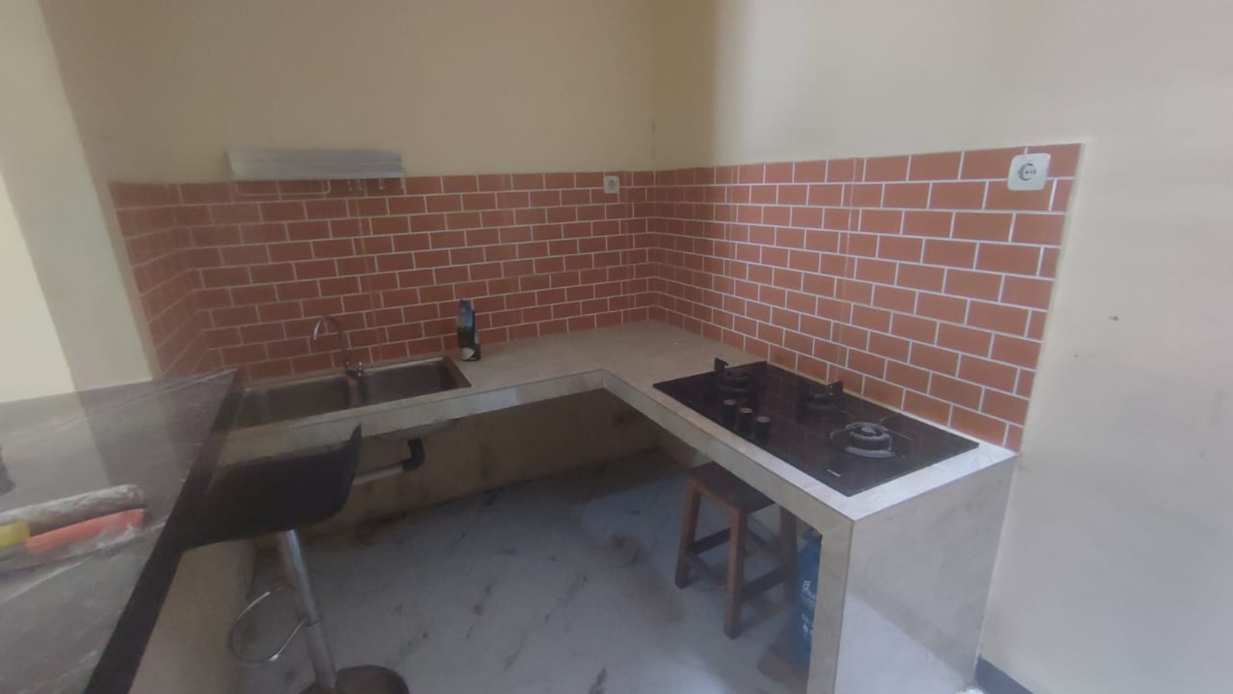 Rumah 2 lantai di Perum Grand Batavia Cluster Fiera Tangerang