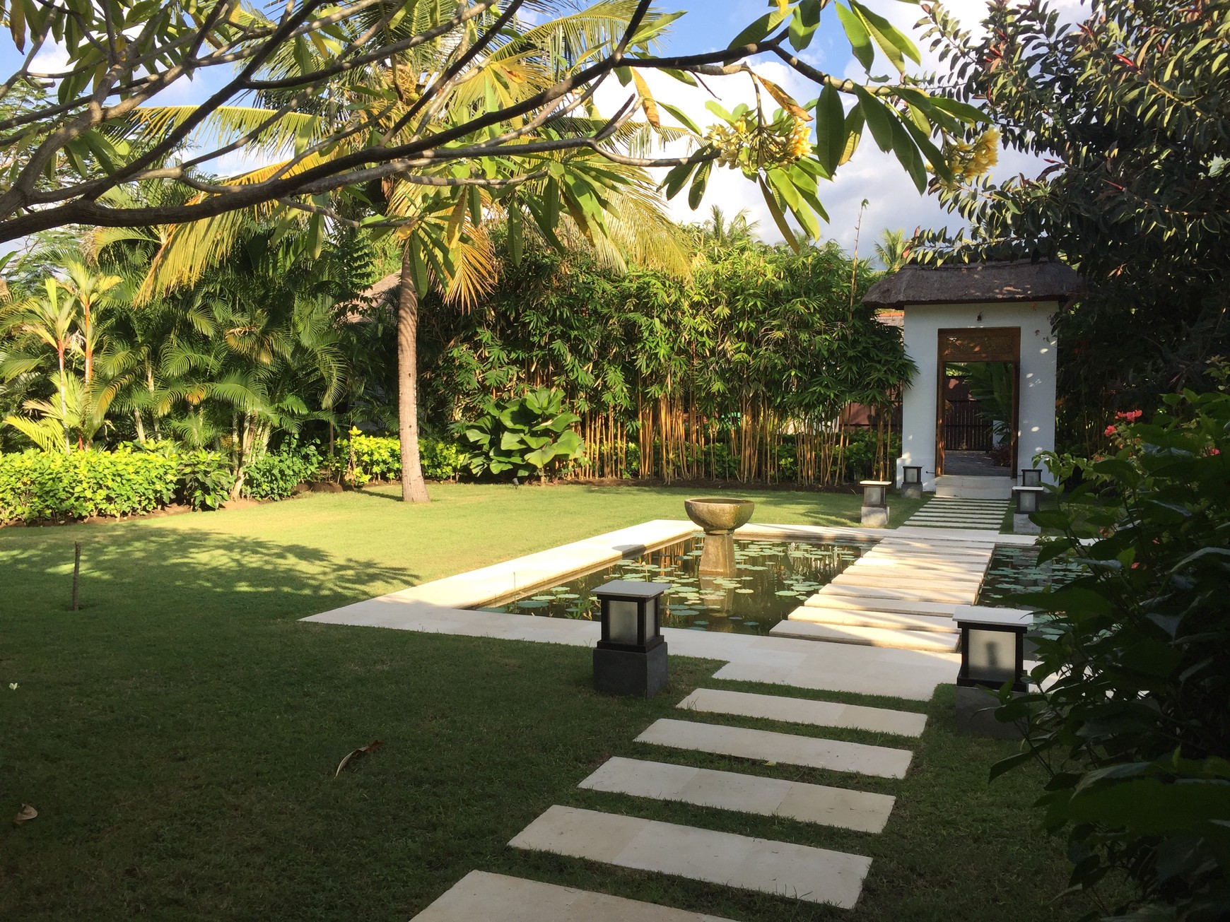 Rumah Hitung Tanah Area Cipete