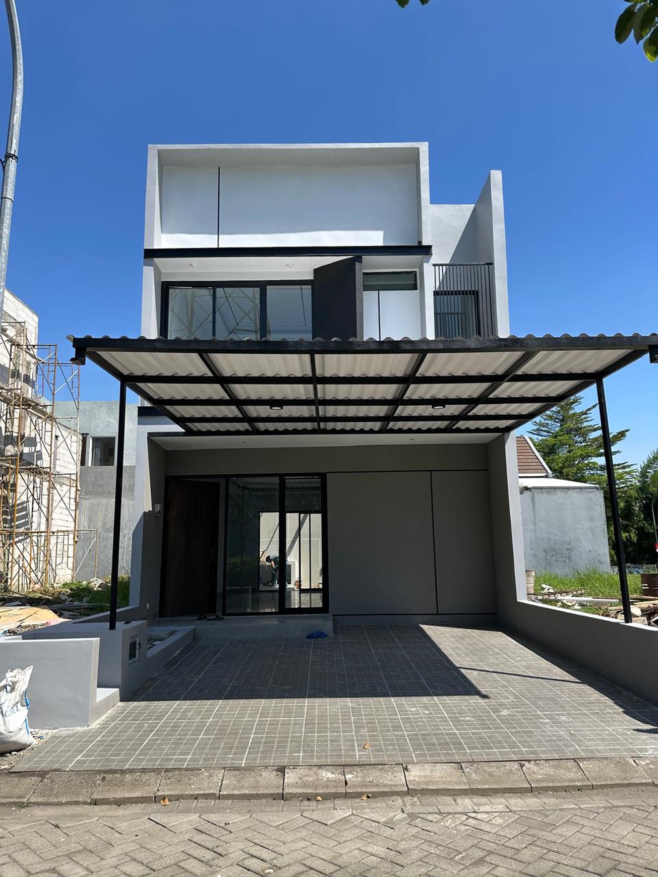 Rumah Hitung Tanah Area Cipete