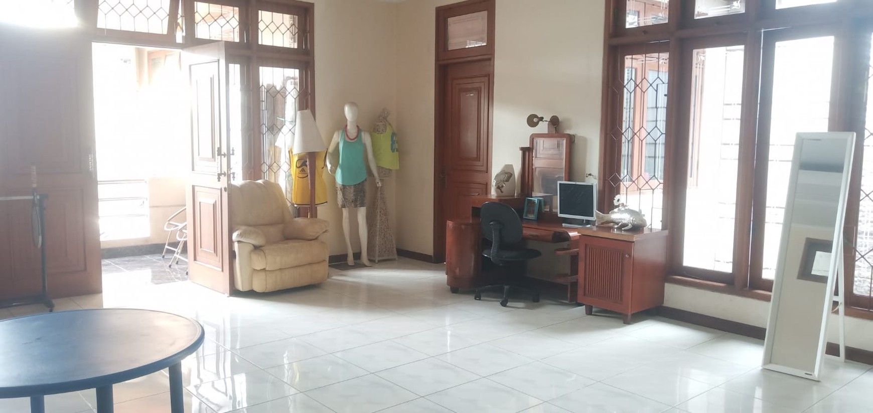 RUMAH DIJUAL JALAN CIAWI KEBAYORAN BARU JAKARTA SELATAN