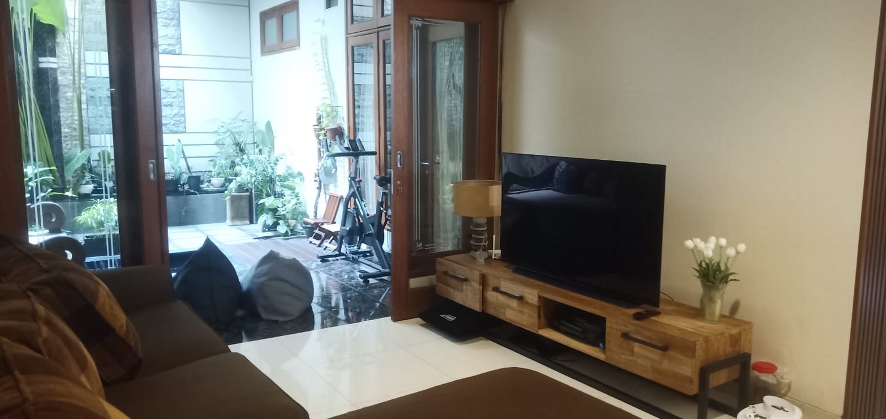 RUMAH DIJUAL JALAN CIAWI KEBAYORAN BARU JAKARTA SELATAN