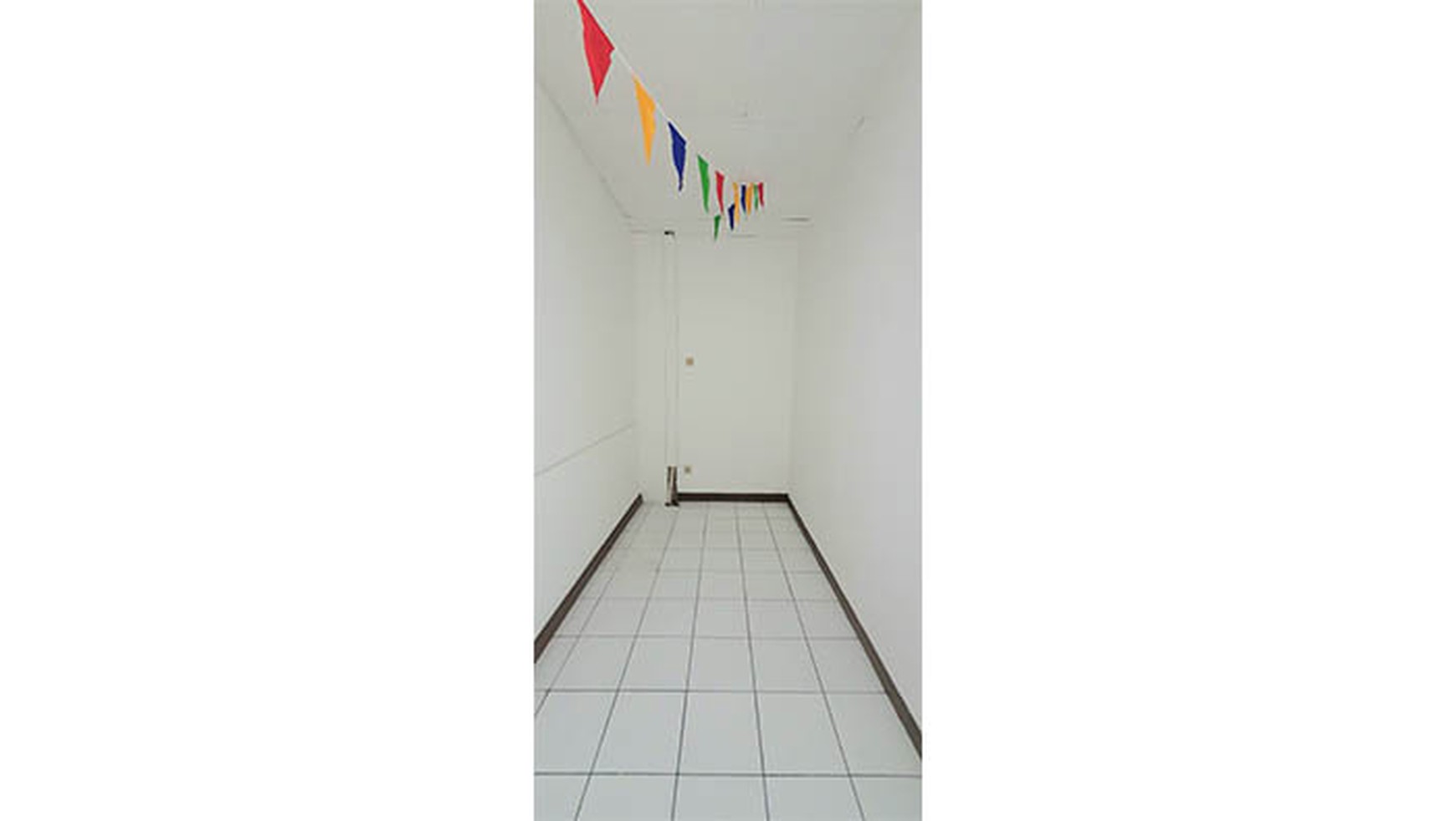 Ruang Kantor Disewa hanya lantai 4 saja di Ruko Bukit Gading Indah / Gading Bukit Indah depan Kirana, Kelapa Gading