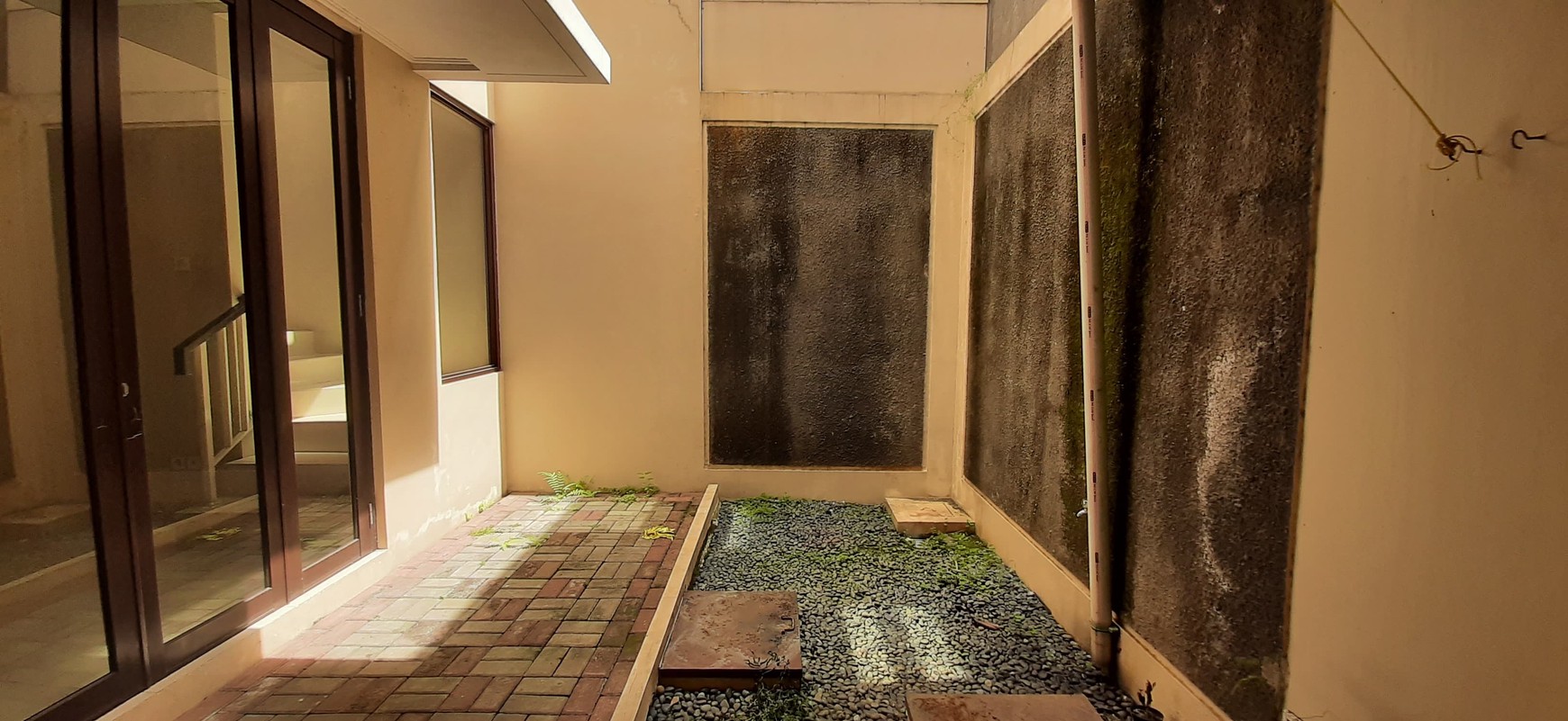 Rumah Keren Diarea Cluster Discovery Bintaro Jaya Sektor 9