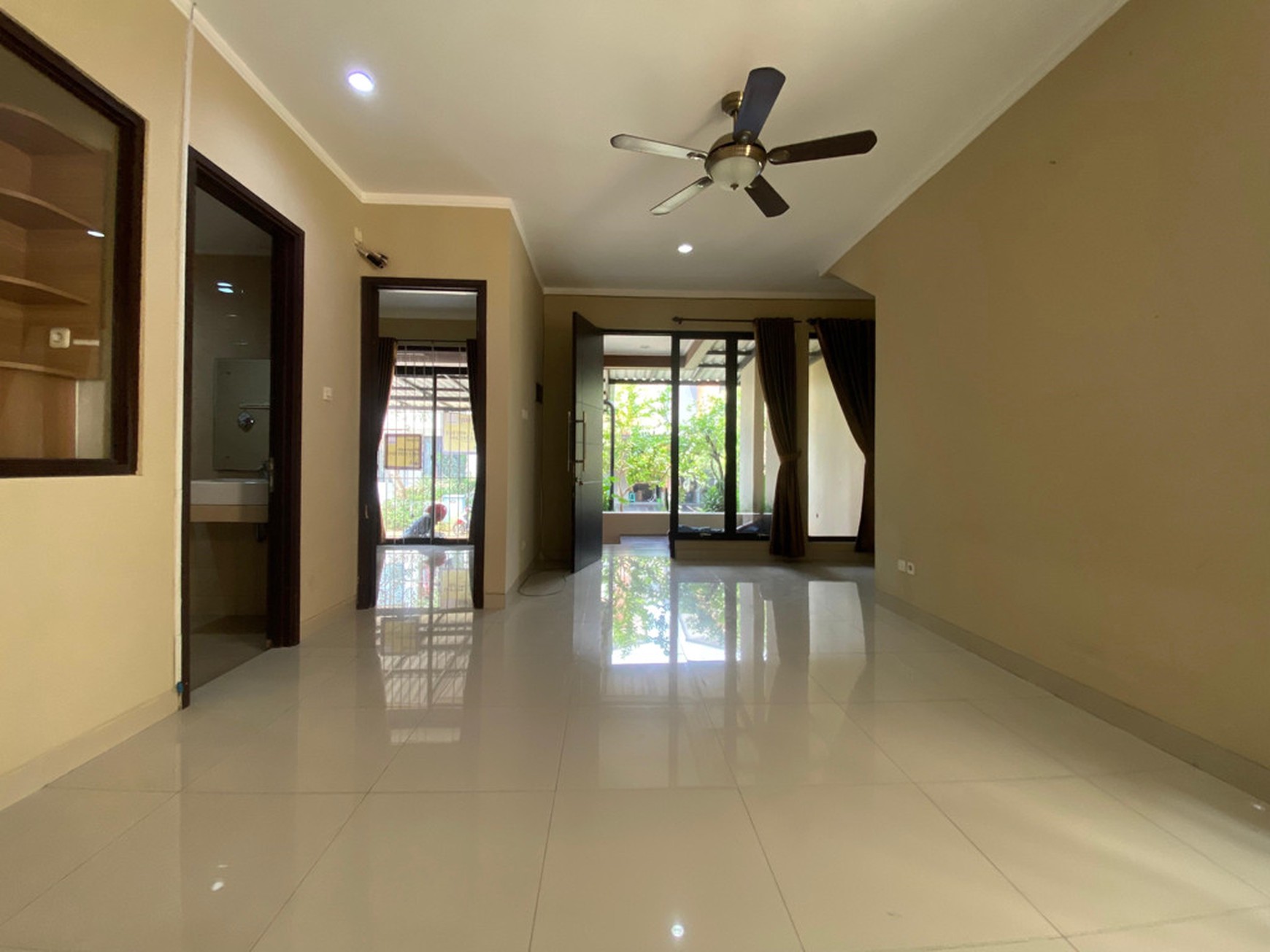 Rumah Keren Diarea Cluster Discovery Bintaro Jaya Sektor 9