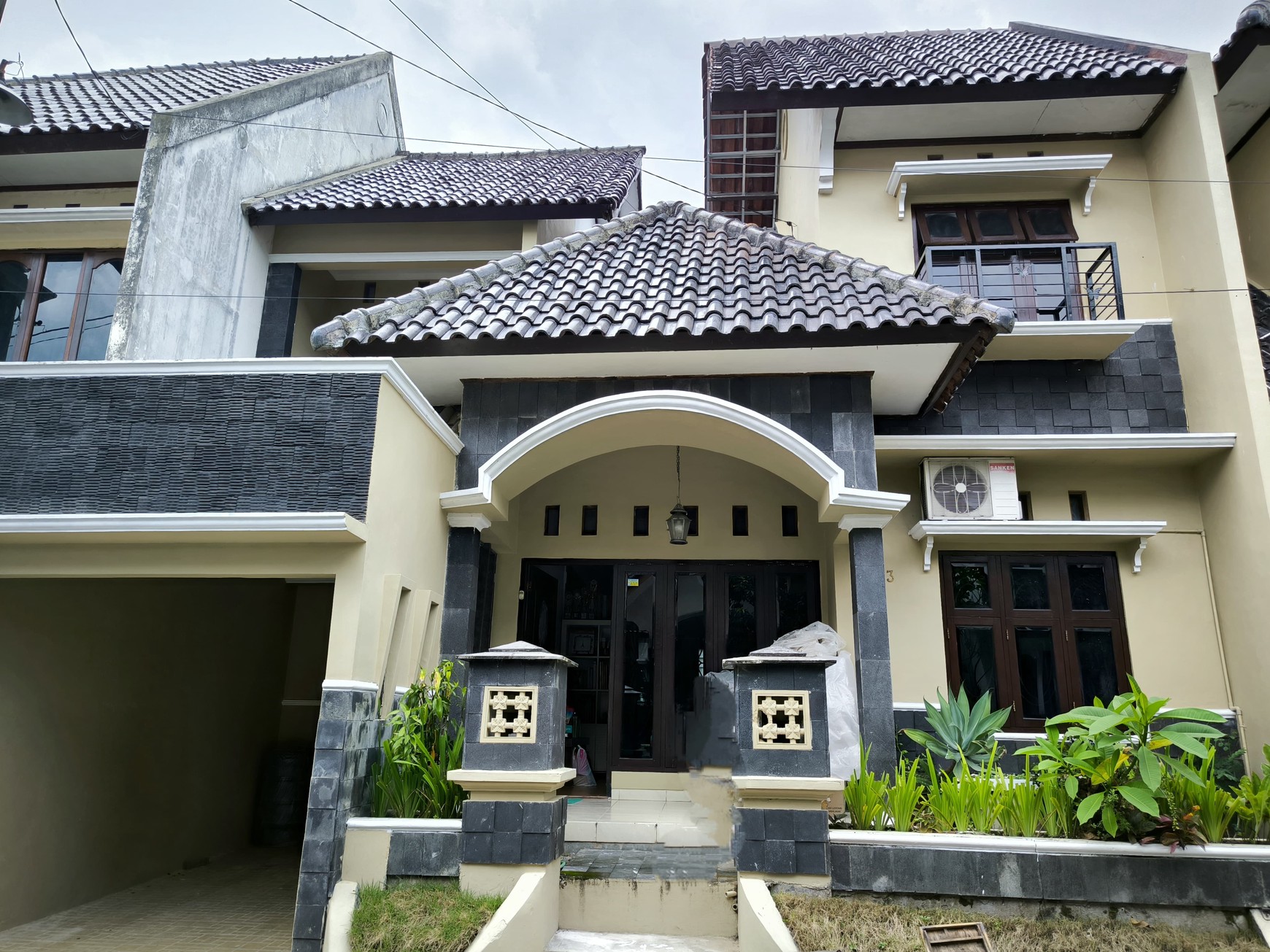 Rumah Mewah 2 Lantai View Sawah Di Perumahan Buana Asri Dekat Sleman City Hall