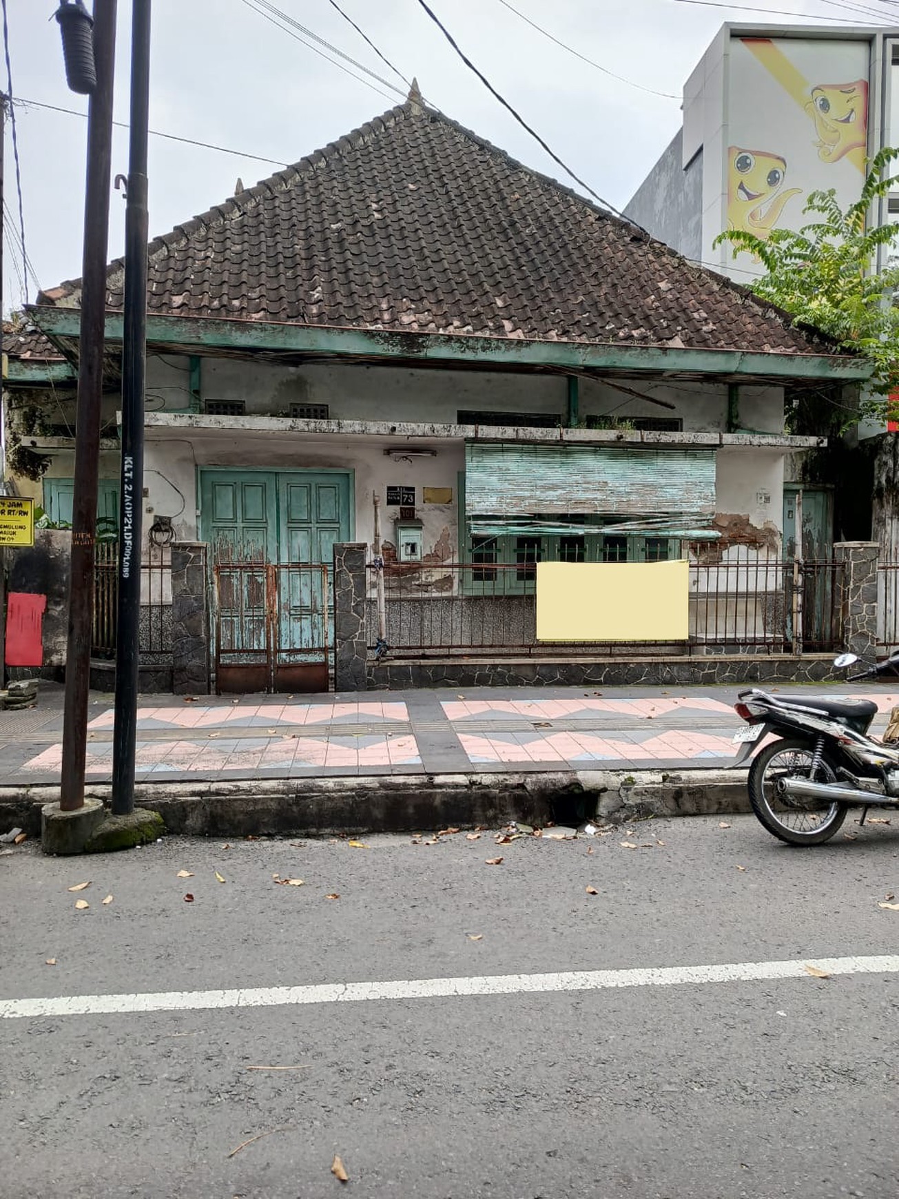 Tanah Bonus Bangunan Lokasi Strategis di Jalan Pemuda Klaten Utara 