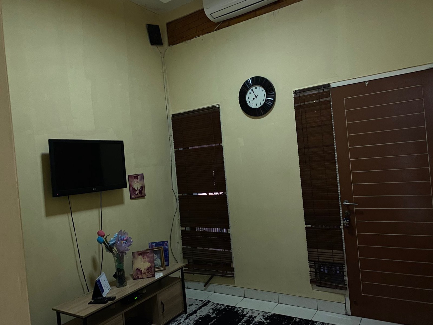 Dijual Rumah Nyaman Daerah Tebet Jakarta Selatan Akses 1 Mobil