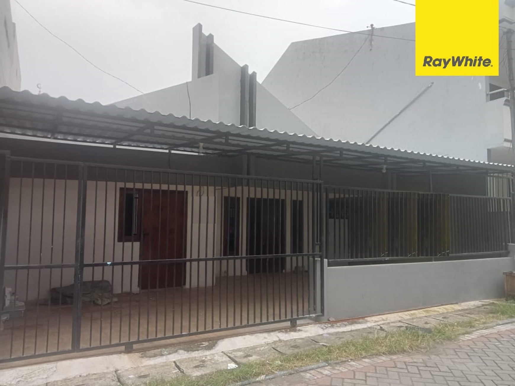 Disewakan Rumah di Jl Simo Sidomulyo Baru Surabaya