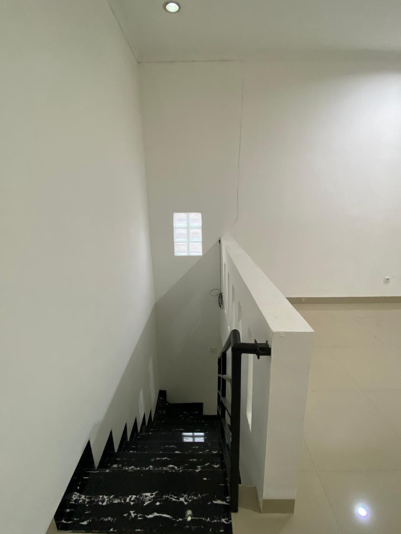 Flash Sale. Rumah bagus Nusa Loka, BSD