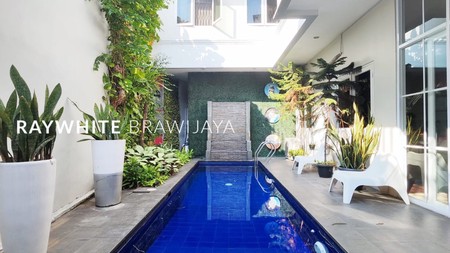 Rumah Modern Siap Huni Lingkungan Tenang Area Kebayoran Baru