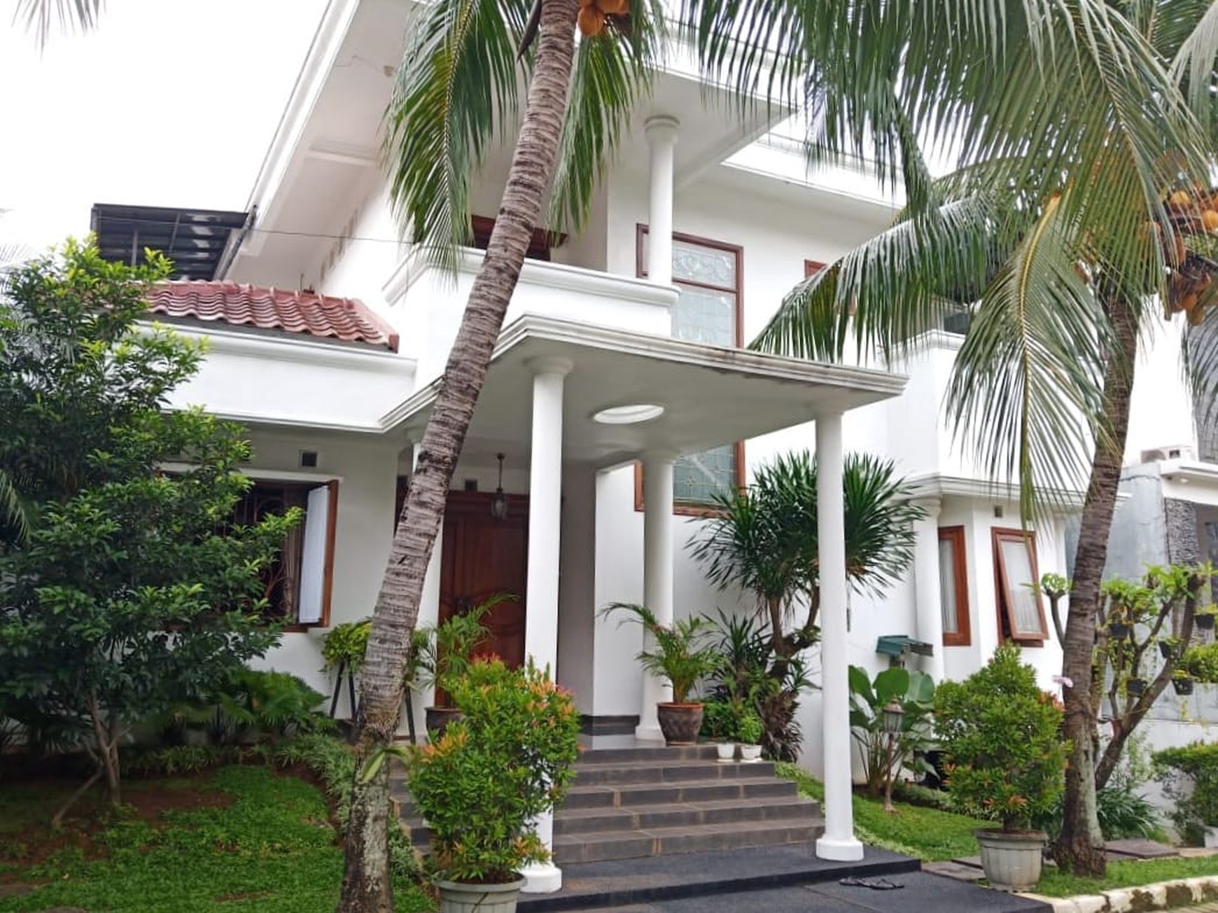 Dijual Rumah Cantik Dalam Perumahan Buncit Indah, Pejaten Barat