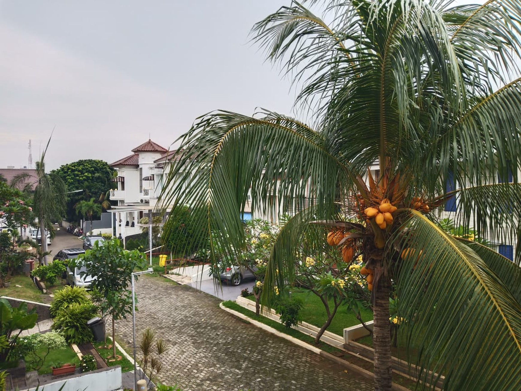 Dijual Rumah Cantik Dalam Perumahan Buncit Indah, Pejaten Barat