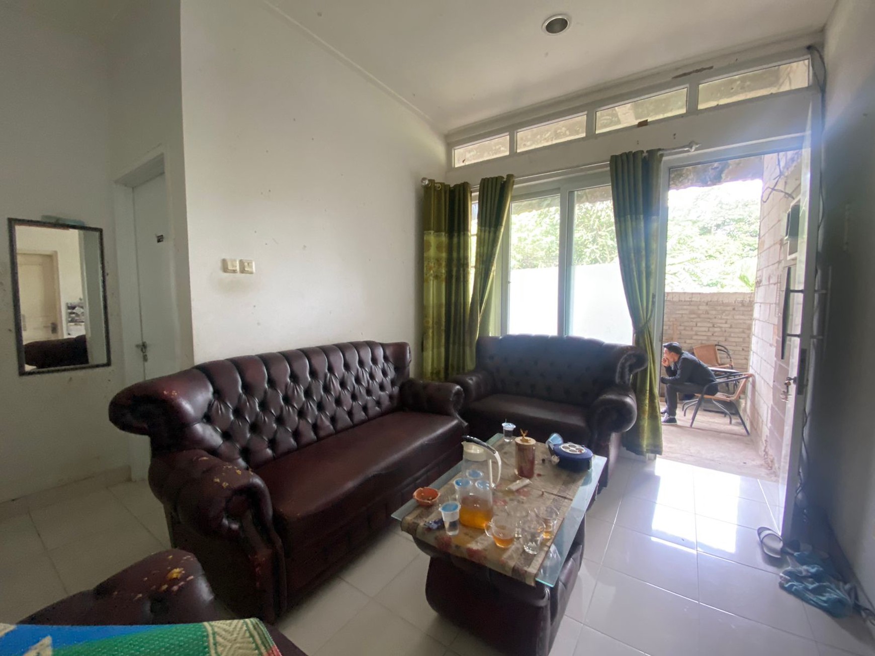 Rumah Butuh Renovasi di Cibubur Country, Cikeas