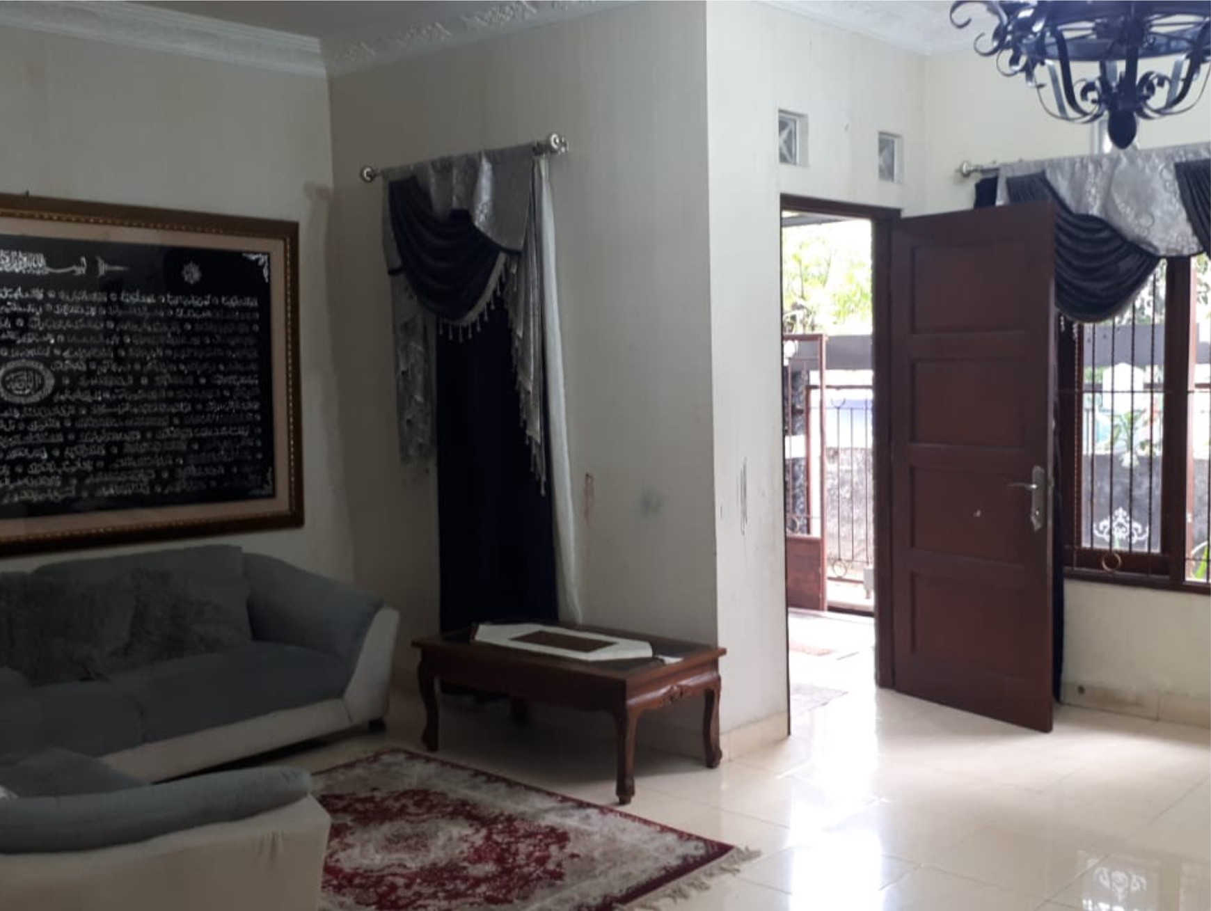 Rumah Tinggal 2 Lantai Di Dekat Mirota Kampus Godean Jogja