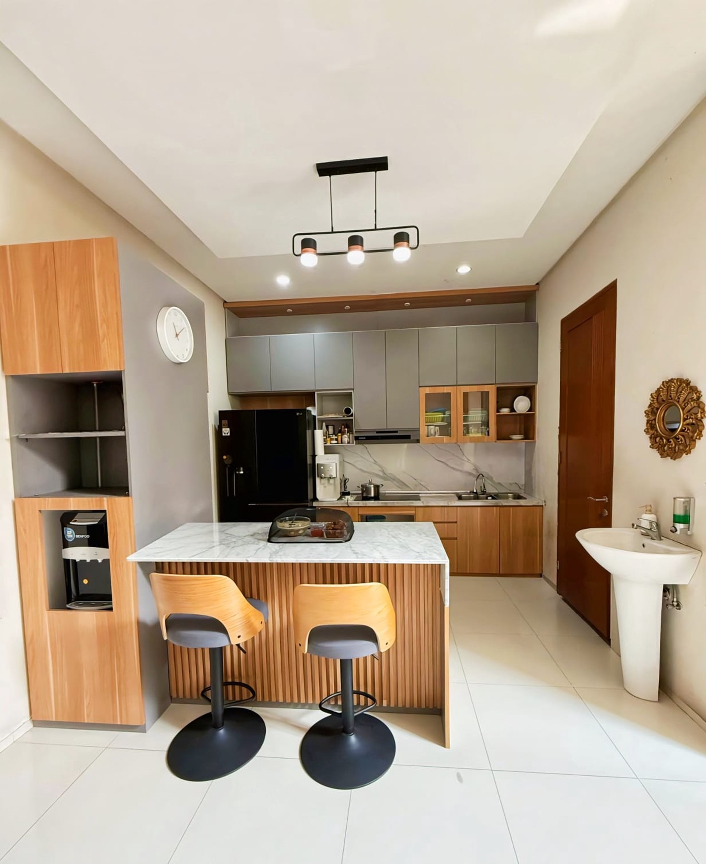 Rumah siap huni,ada pool di Bintaro Jaya 9