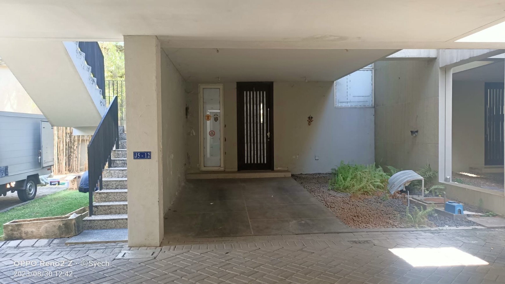 Lelang Rumah di Notredame Garden Suite, Lakarsantri, Kota Surabaya