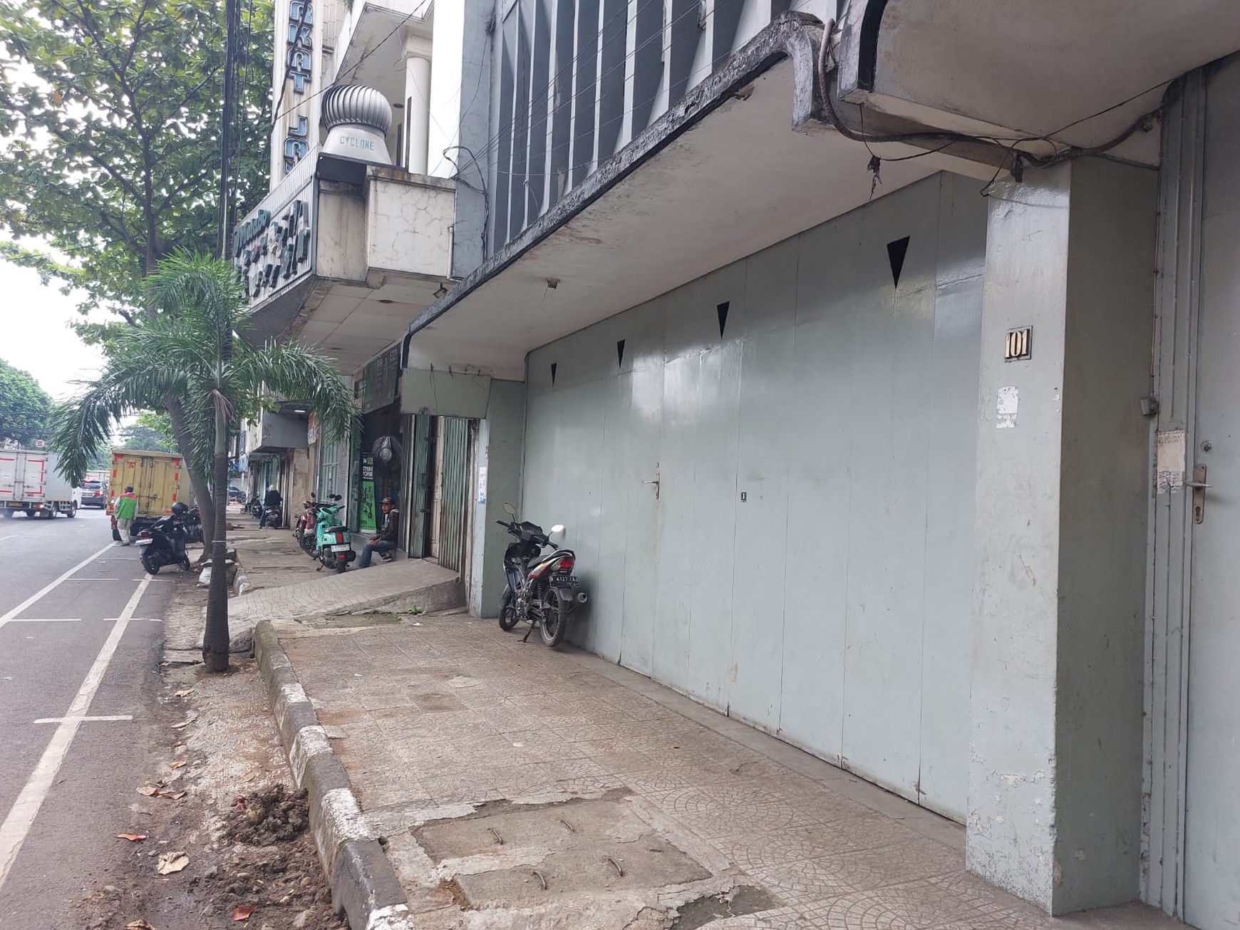 Disewa Ruang Usaha 1 lantai di Mairnoad Kebonjati