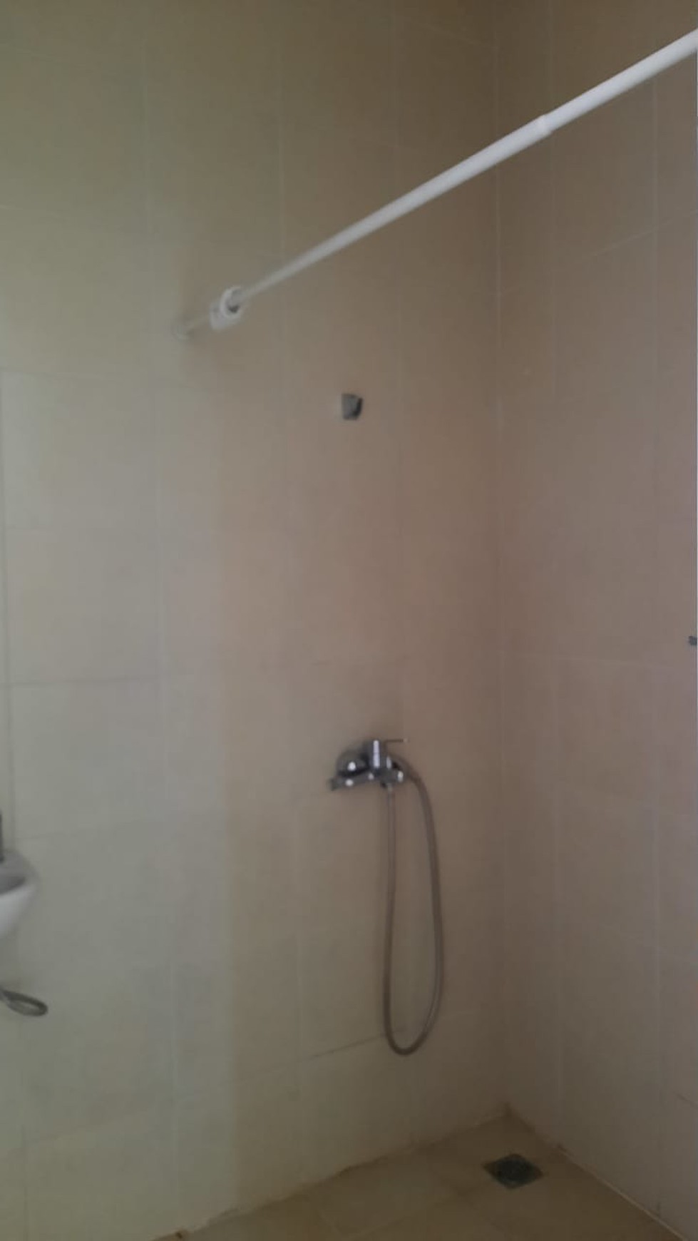 Rumah Bagus Diarea Cluster Discovery, Akses Gate Tol Parigi