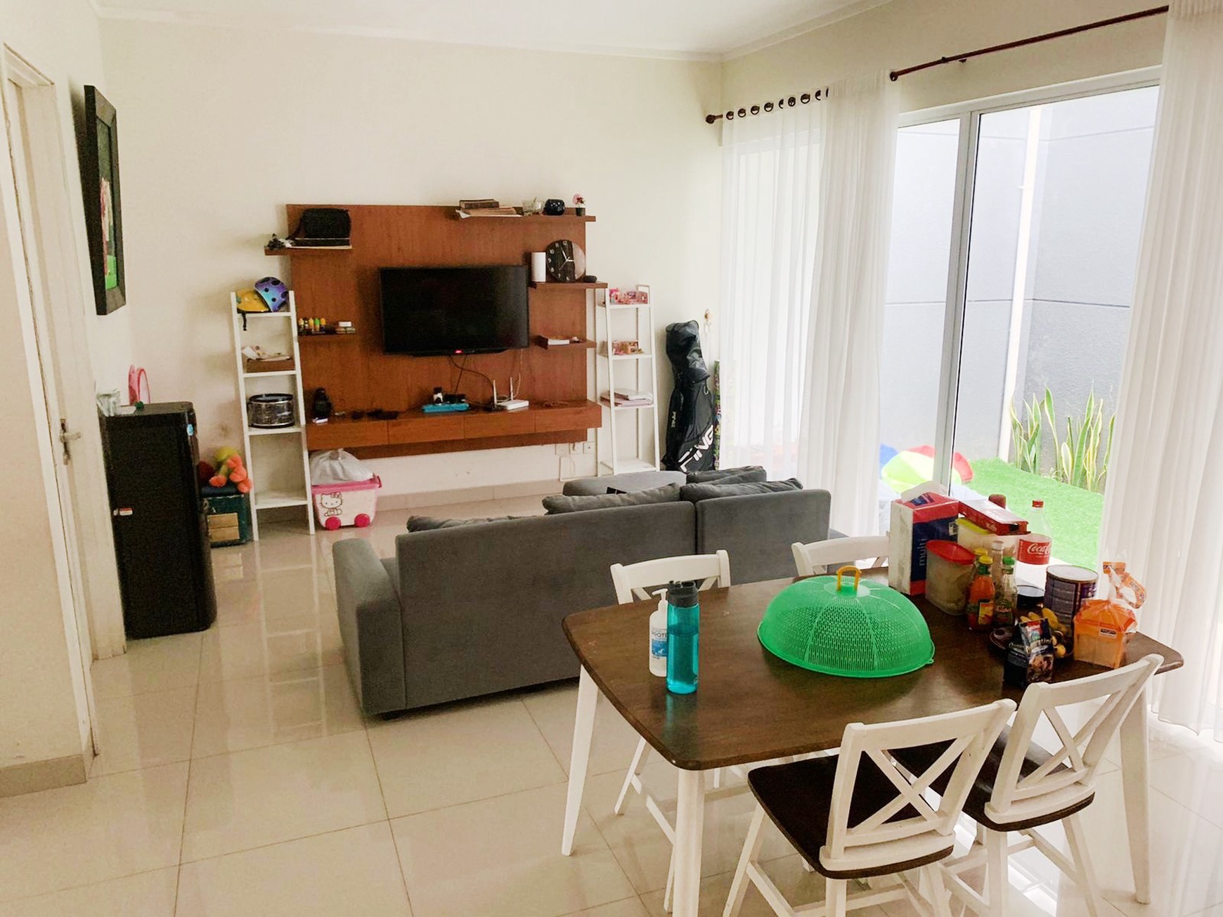 Rumah Siap huni,dalam ruangan rapih di Bintaro Jaya Tangsel