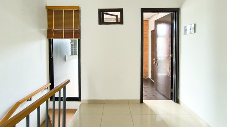 Rumah Bagus,jalan lebar di Bintaro Jaya tangsel
