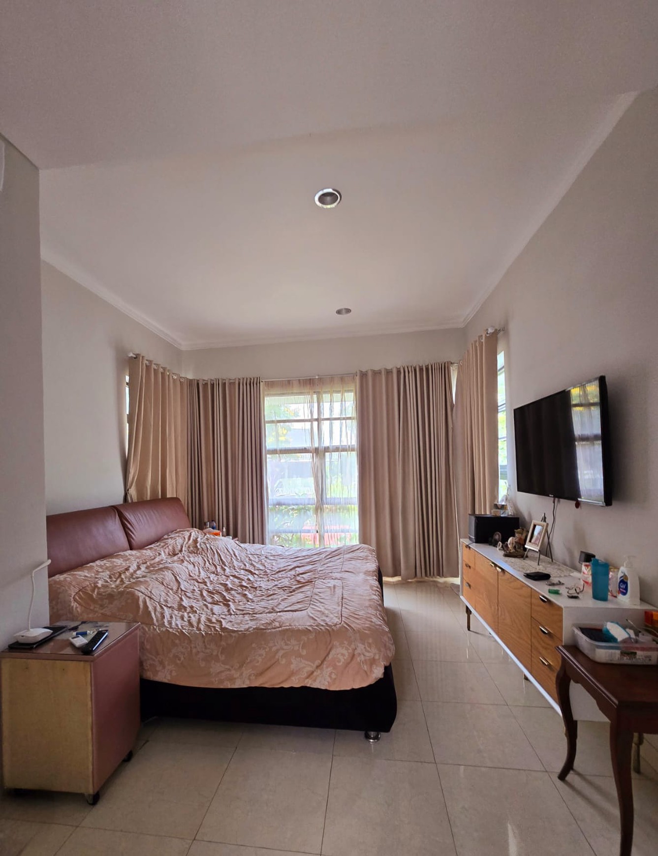 Rumah Siap huni,Bagus,dalam ruangan rapih di Bintaro Jaya Tangsel