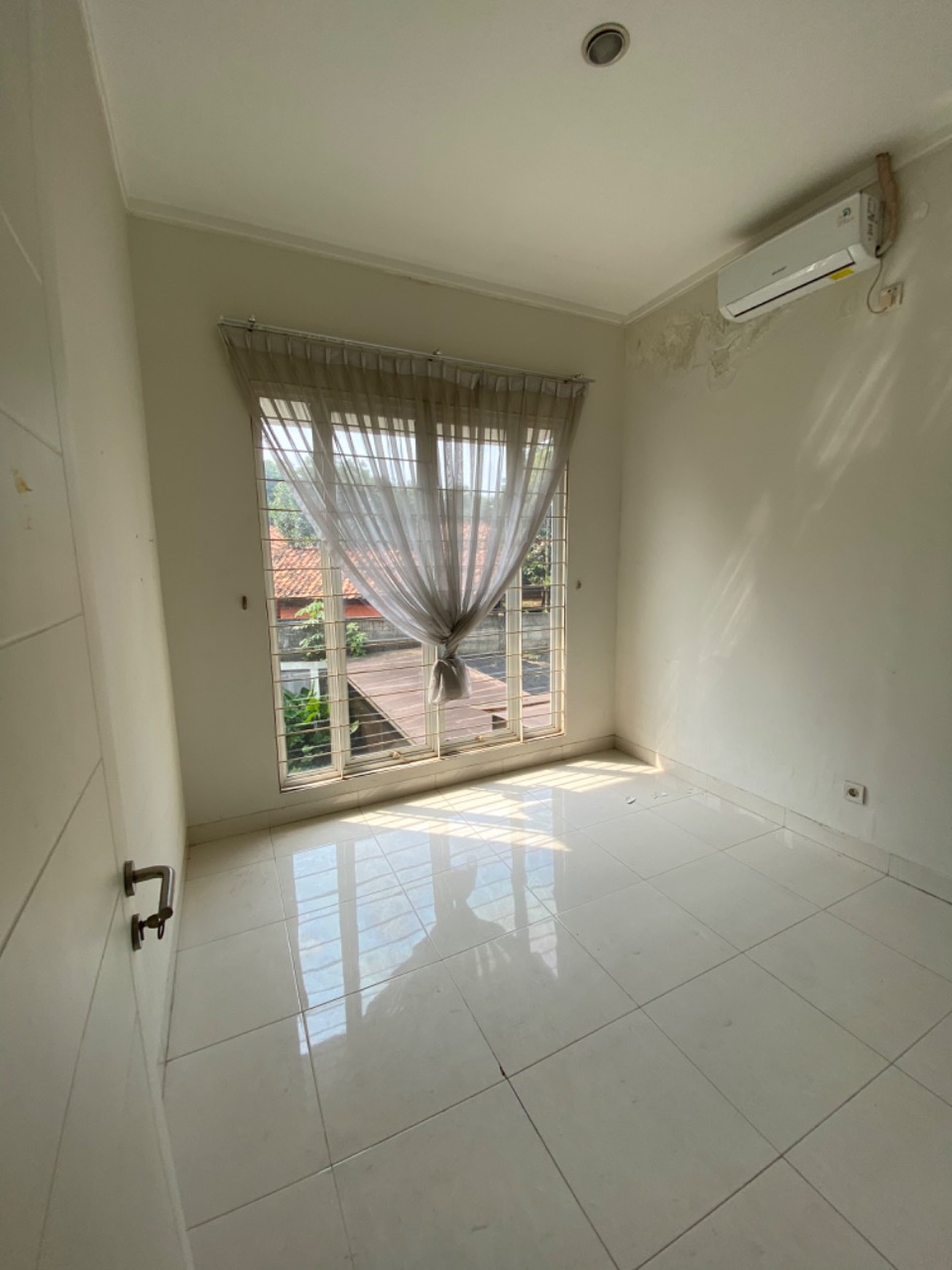 Rumah Bagus,nyaman,lokasi oke di Bintaro Jaya Tangsel