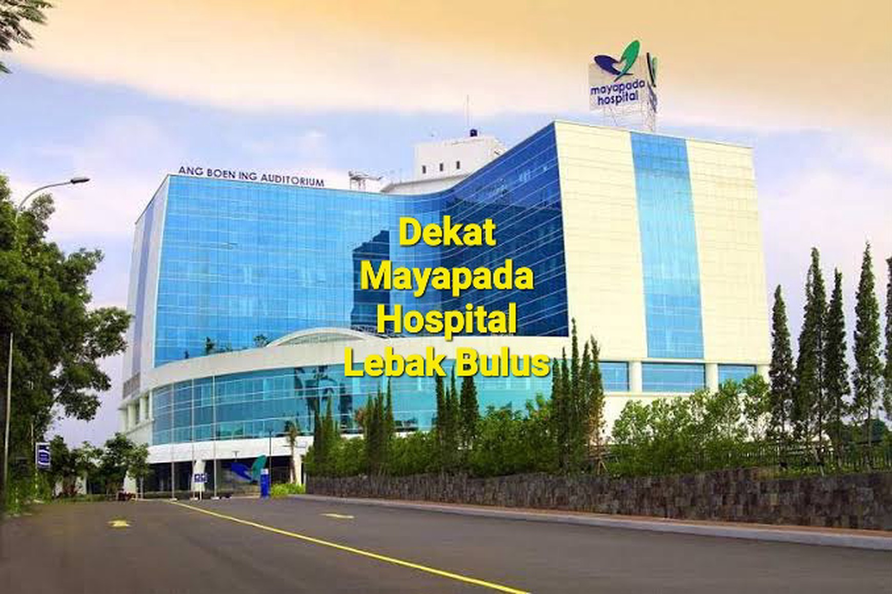 RUMAH KLASIK HALAMAN LUAS DI CILANDAK, DEKAT MRT, AKSES MUDAH KE PONDOK INDAH, KEBAYORAN BARU