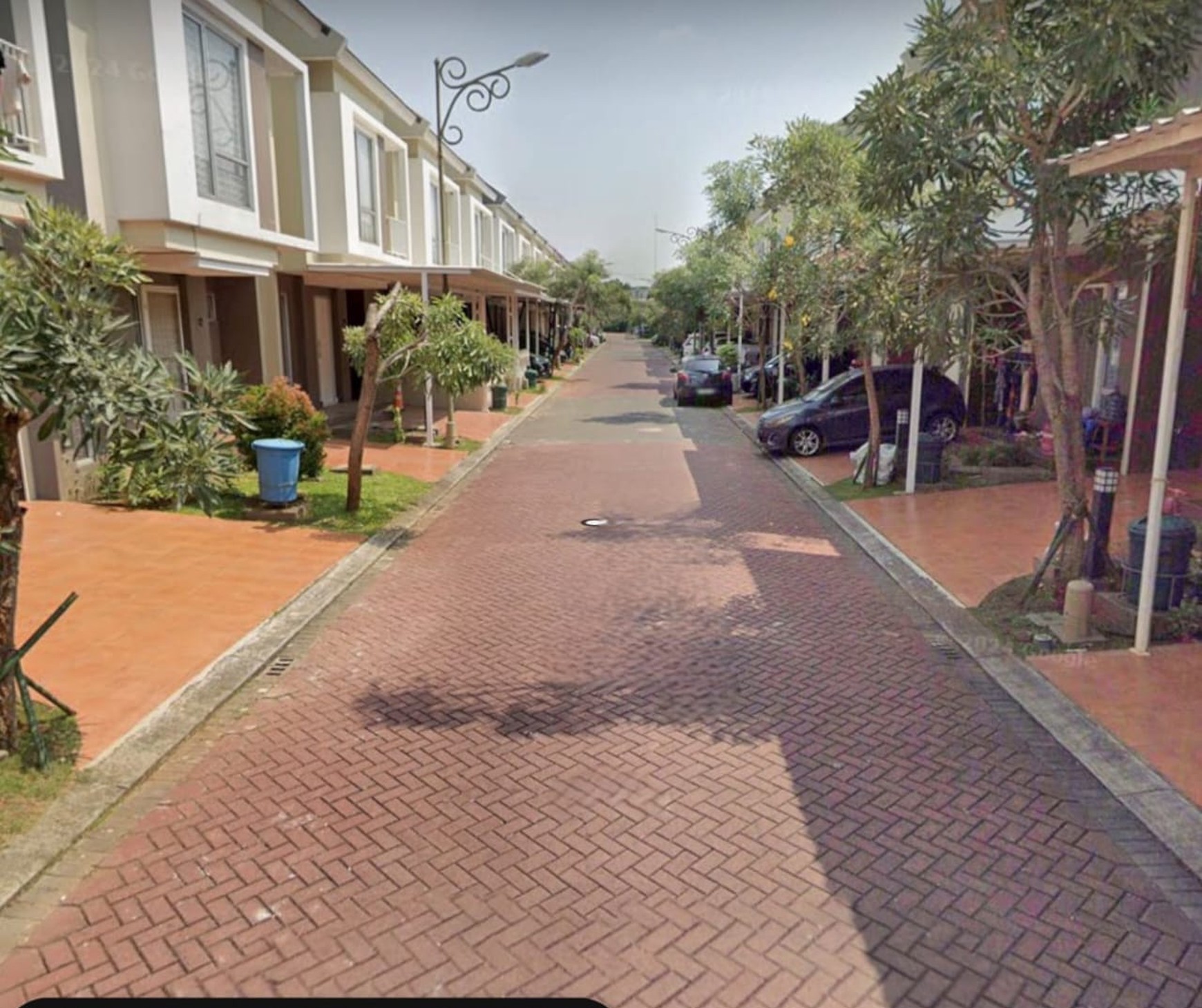 Dijual Cepat Rumah 2 Lantai, Lebar 7, Hanya 1M-an Malibu Village Gading Serpong