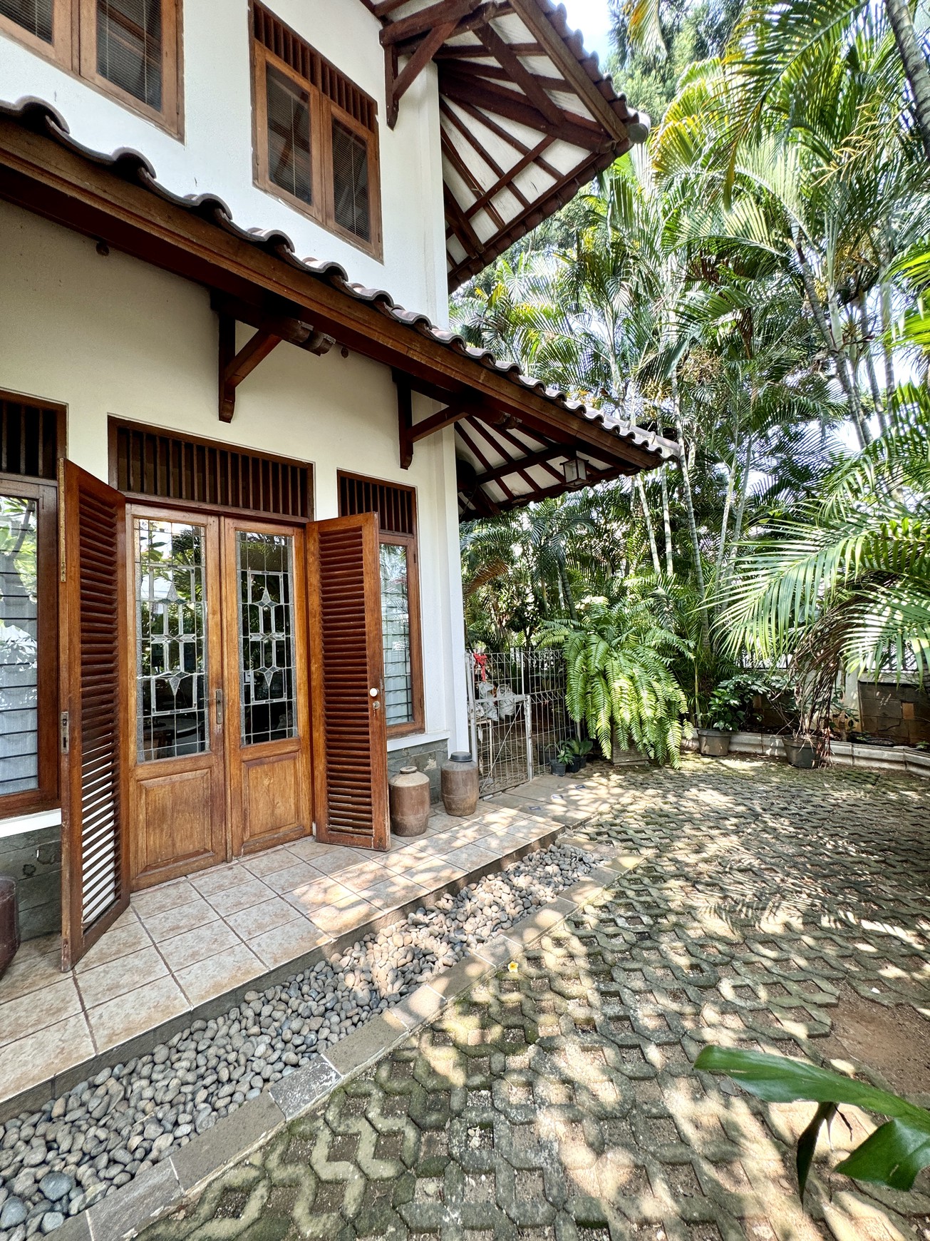 Dijual Rumah di Bumi Bintaro Permai, Jakarta Selatan
