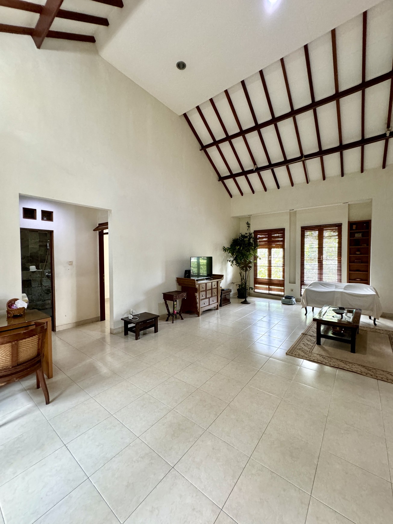 Dijual Rumah di Bumi Bintaro Permai, Jakarta Selatan