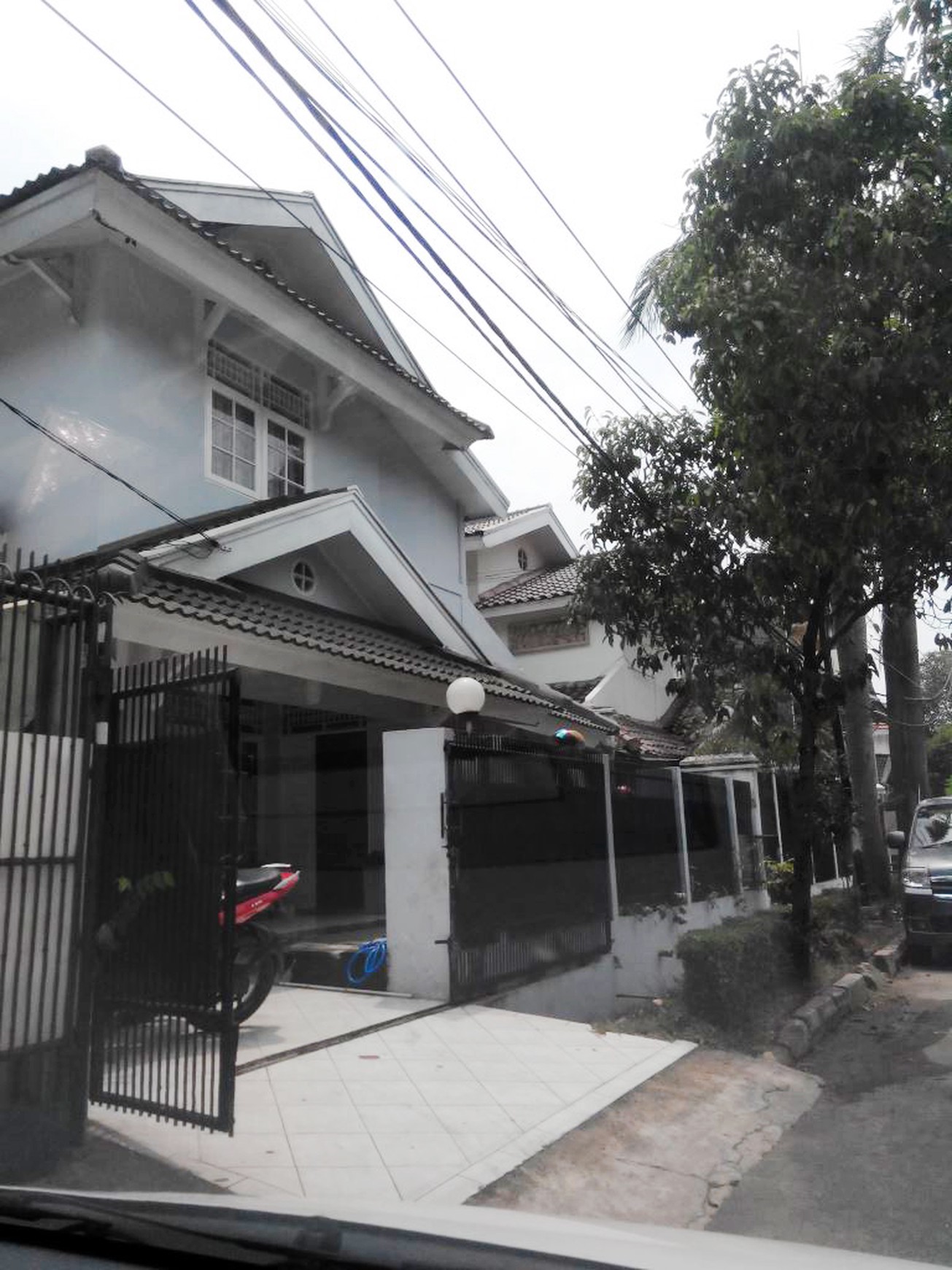 Rumah Hitung Tanah Area Cipete