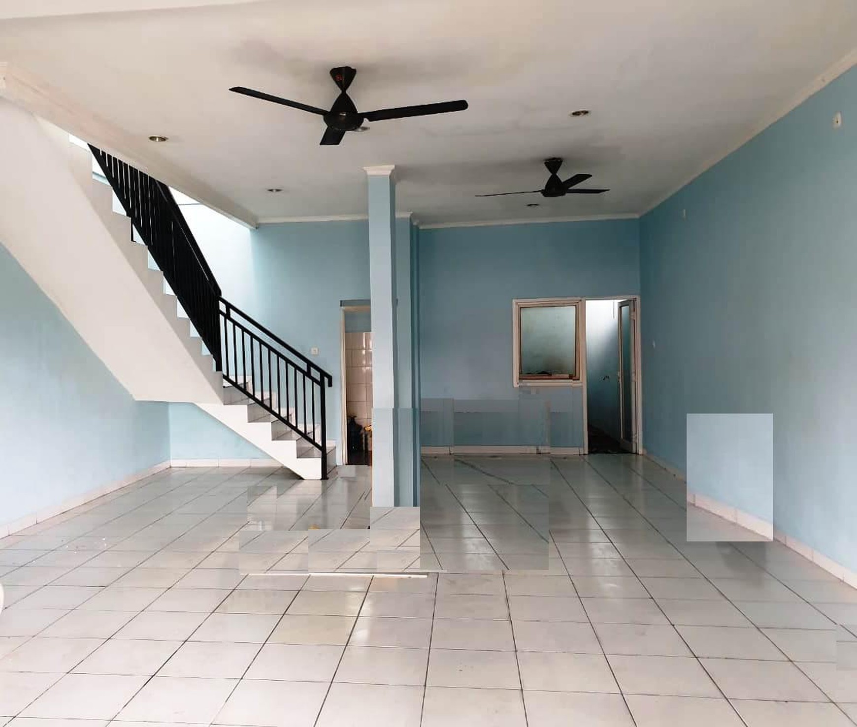 Ruko strategis,cocok buka usaha di Pondok Ranji