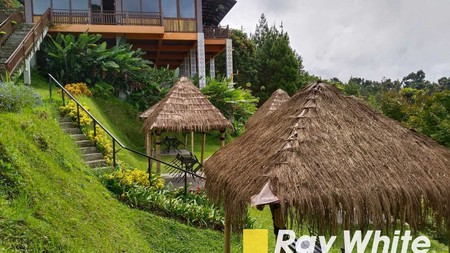 Langka! Villa resort aktif di Maribaya Lembang sangat Asri Nyaman dan menguntungkan!!