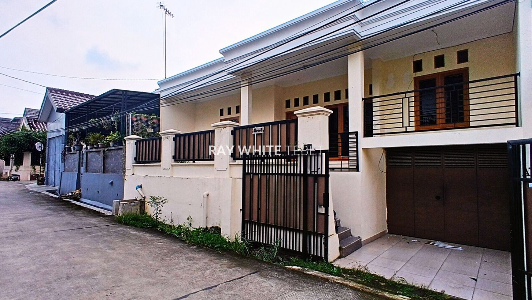 Rumah 2 Lantai Luas dan Lega di Cimanggis, Depok