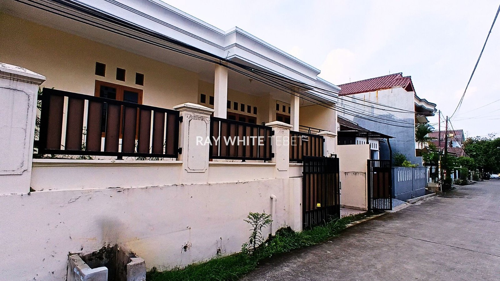 Rumah 2 Lantai Luas dan Lega di Cimanggis, Depok