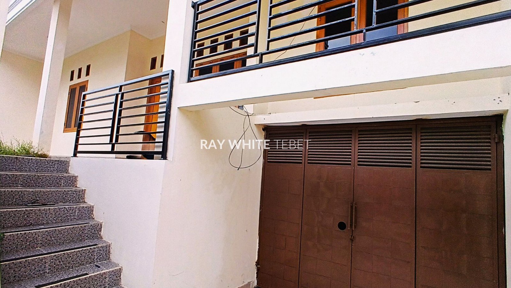 Rumah 2 Lantai Luas dan Lega di Cimanggis, Depok