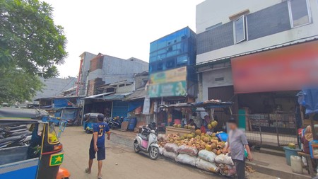 Ruko Di Pasar Jatinegara, kondisi tersewa