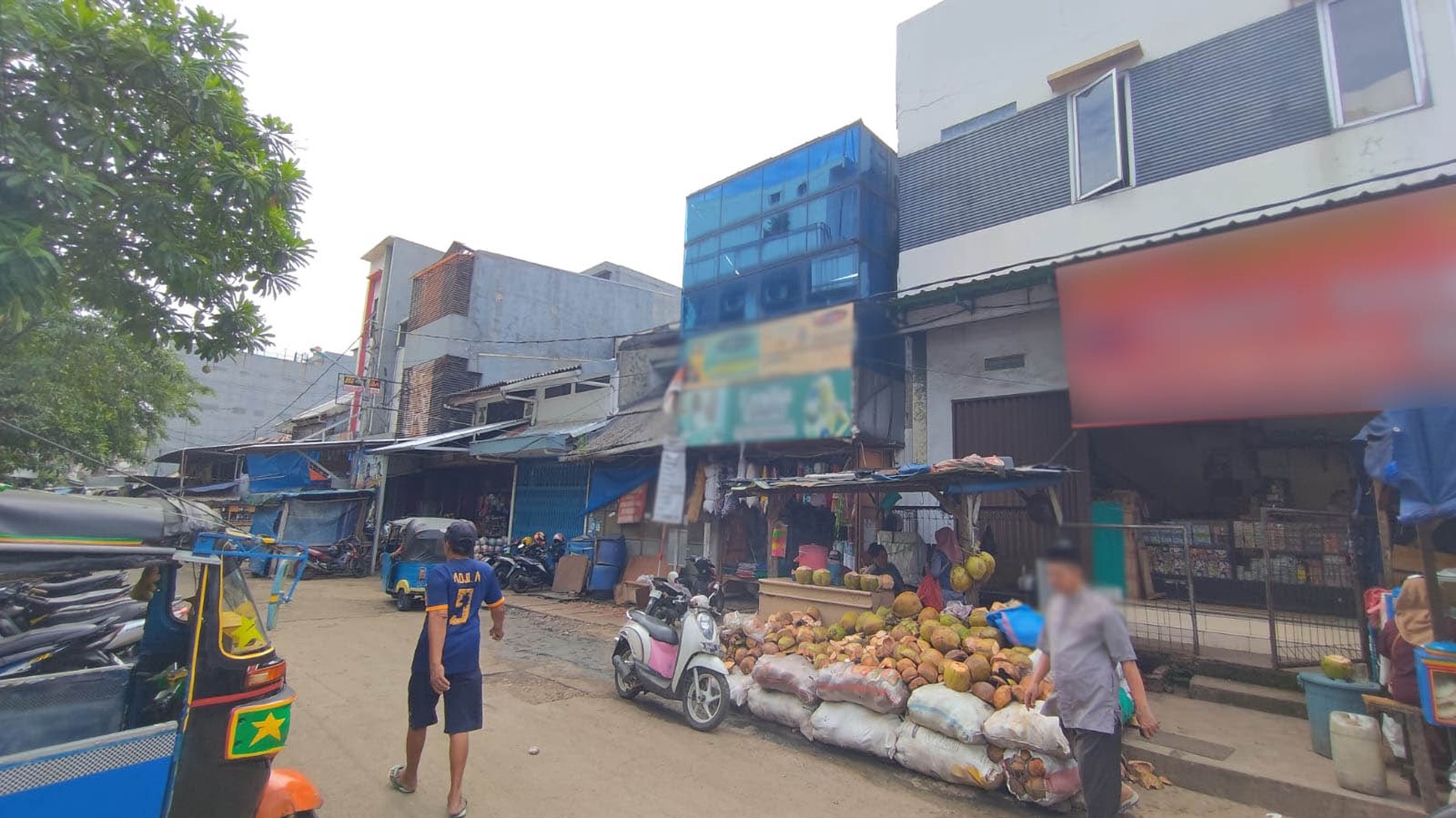 Ruko Di Pasar Jatinegara, kondisi tersewa