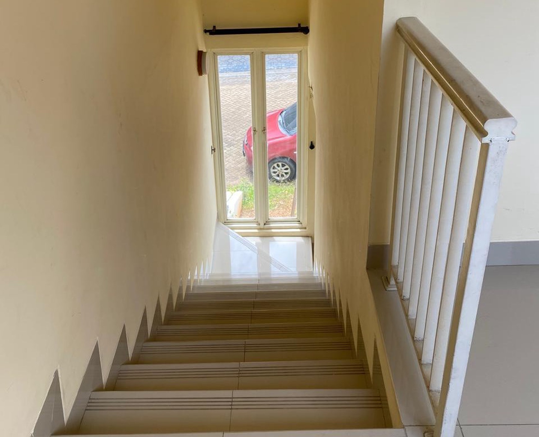 Di Jual Cepat rumah siap huni 2 lantai di Komplek NEWLAND matoa
