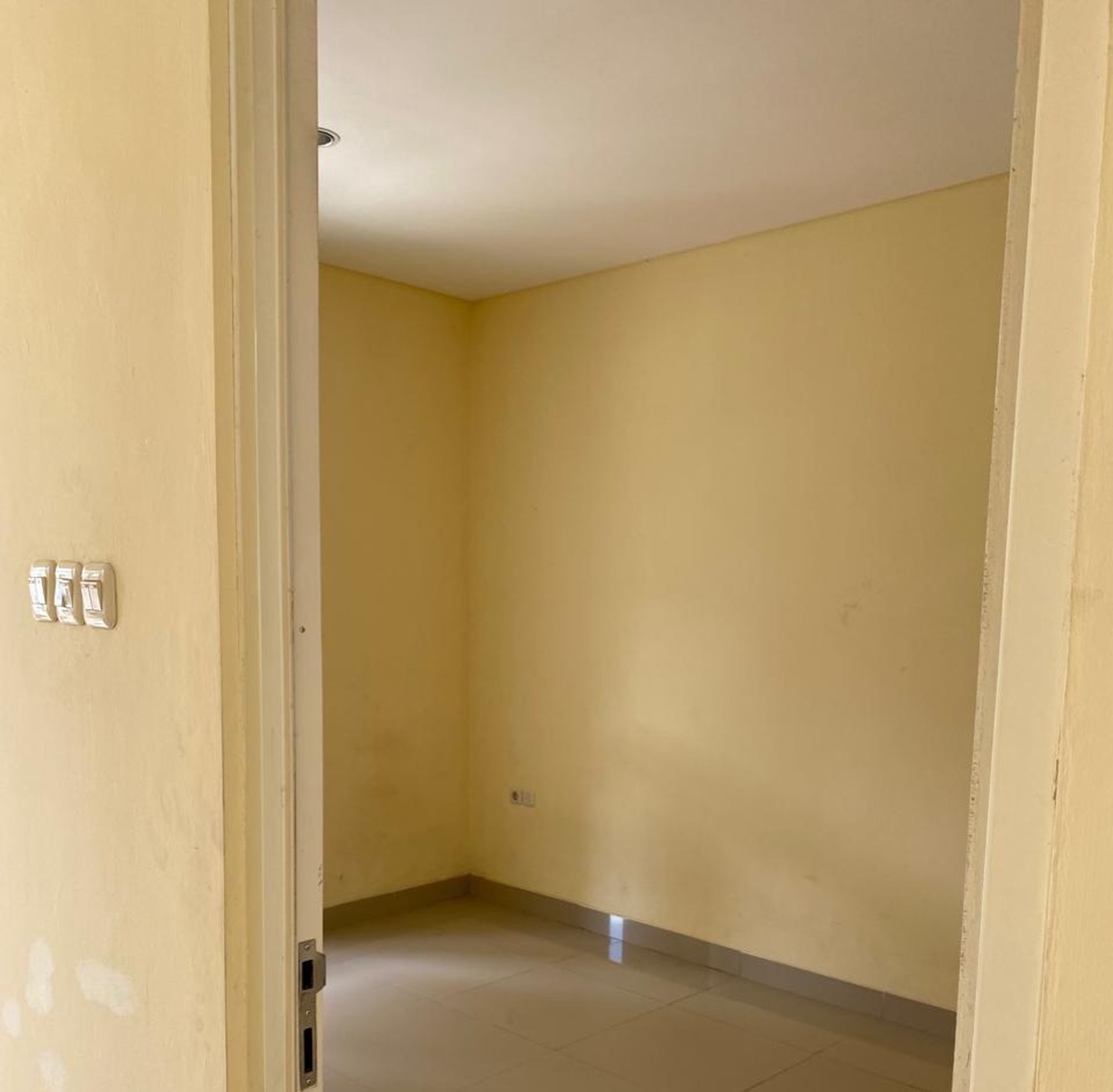 Di Jual Cepat rumah siap huni 2 lantai di Komplek NEWLAND matoa
