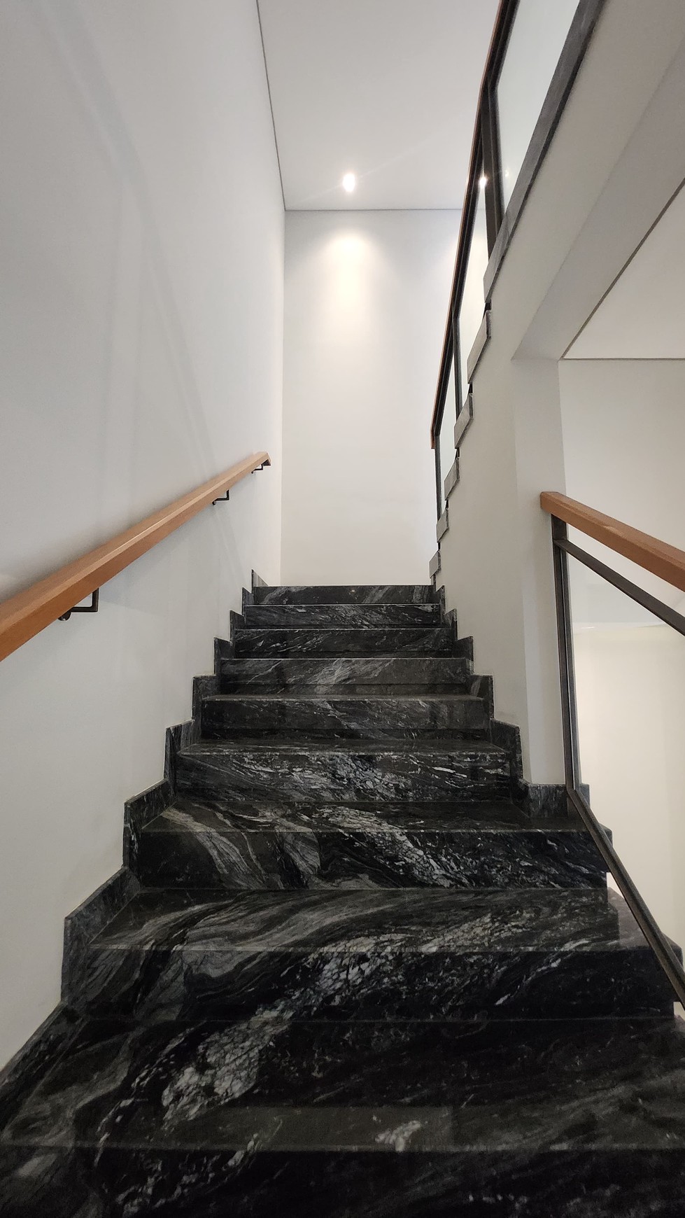 Pakuwon Indah New Baru PREMIUM Quality  Surabaya Barat