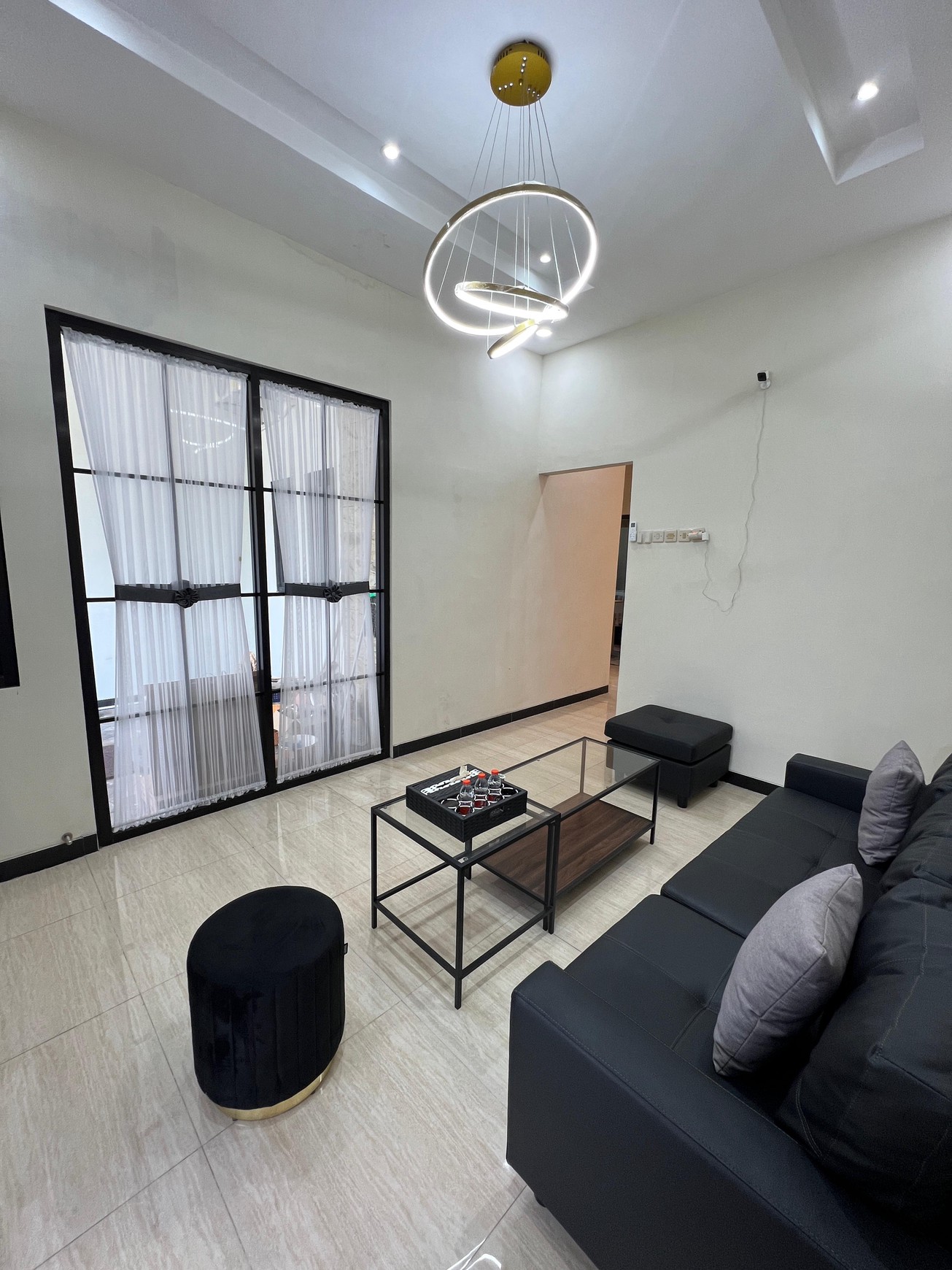 Rumah Siap Huni di Sidoarjo Selatan - Full AC, CCTV, Internet - Hanya 890 Juta!